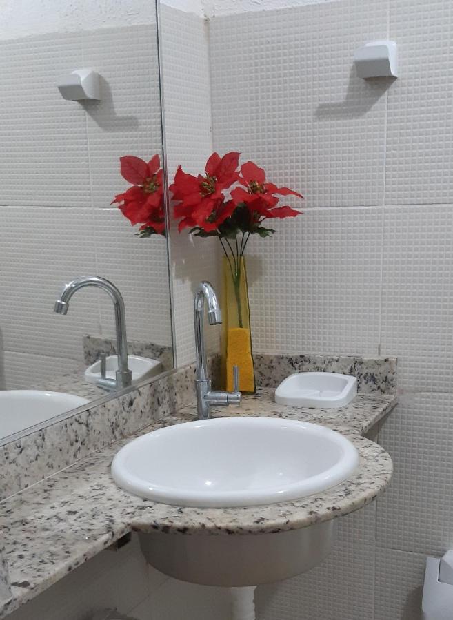 Quarto Privativo Casal Lauro de Freitas Buitenkant foto